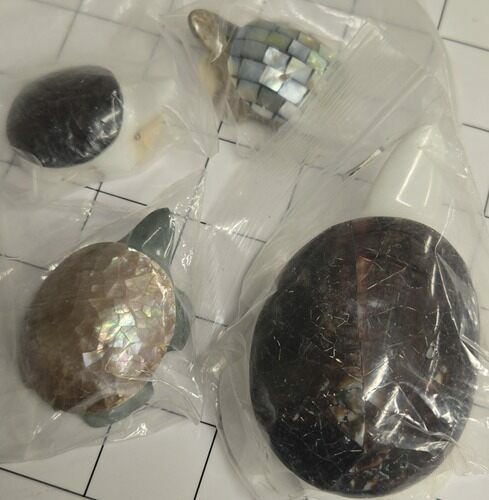 Lot: Gross Mineral/Fossil Turtle Carvings - Kadan #344536